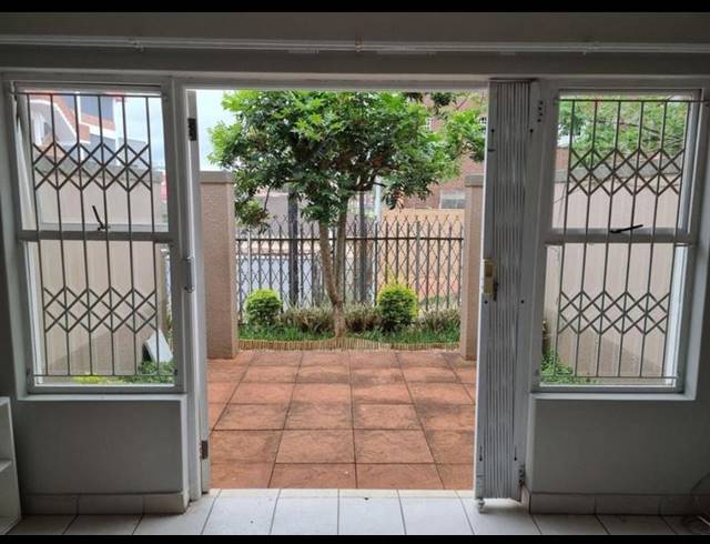 2 BEDROOM APARTMENT FOR SALE IN MUSGRAVE